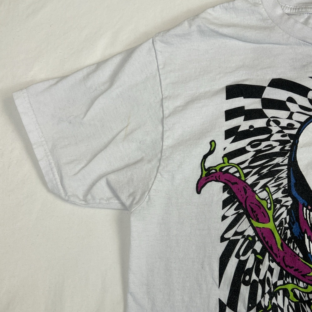 Marvel Venom Graphic T-Shirt Mens Medium White Mad Engine Psychedelic Swirl Tee - Picture 3 of 9